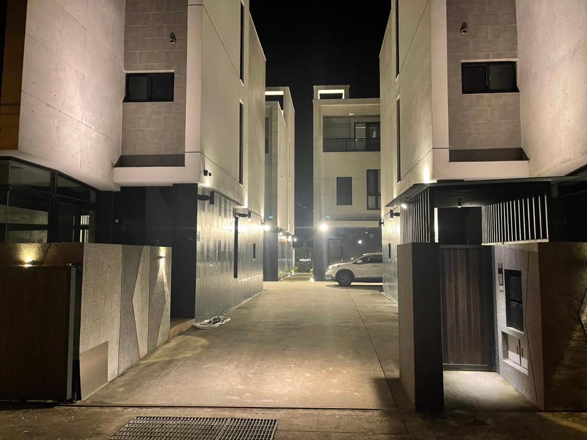 方興top會館 全新包棟電梯民宿 Sanxing Exterior photo