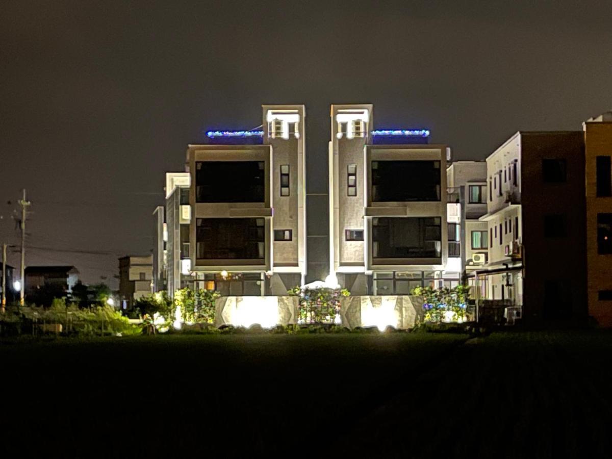 方興top會館 全新包棟電梯民宿 Sanxing Exterior photo